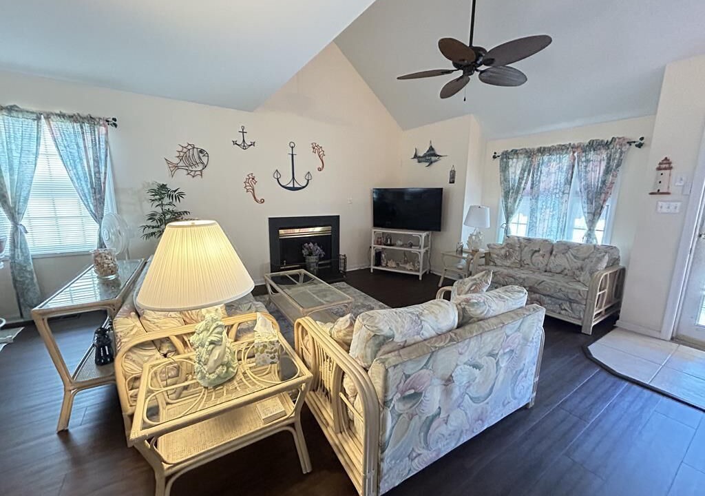 Photo of Livingroom in Diamond Beach