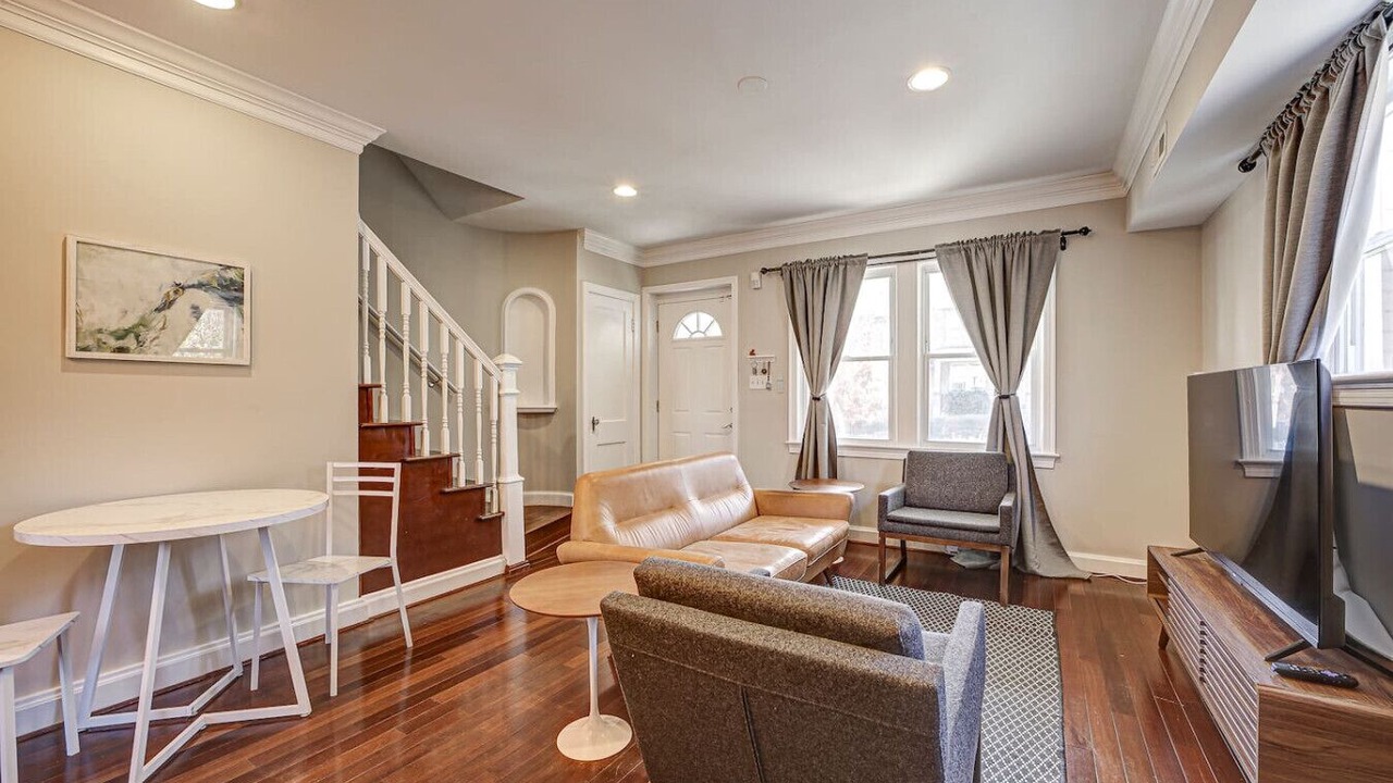 Photo of Livingroom in Eckington