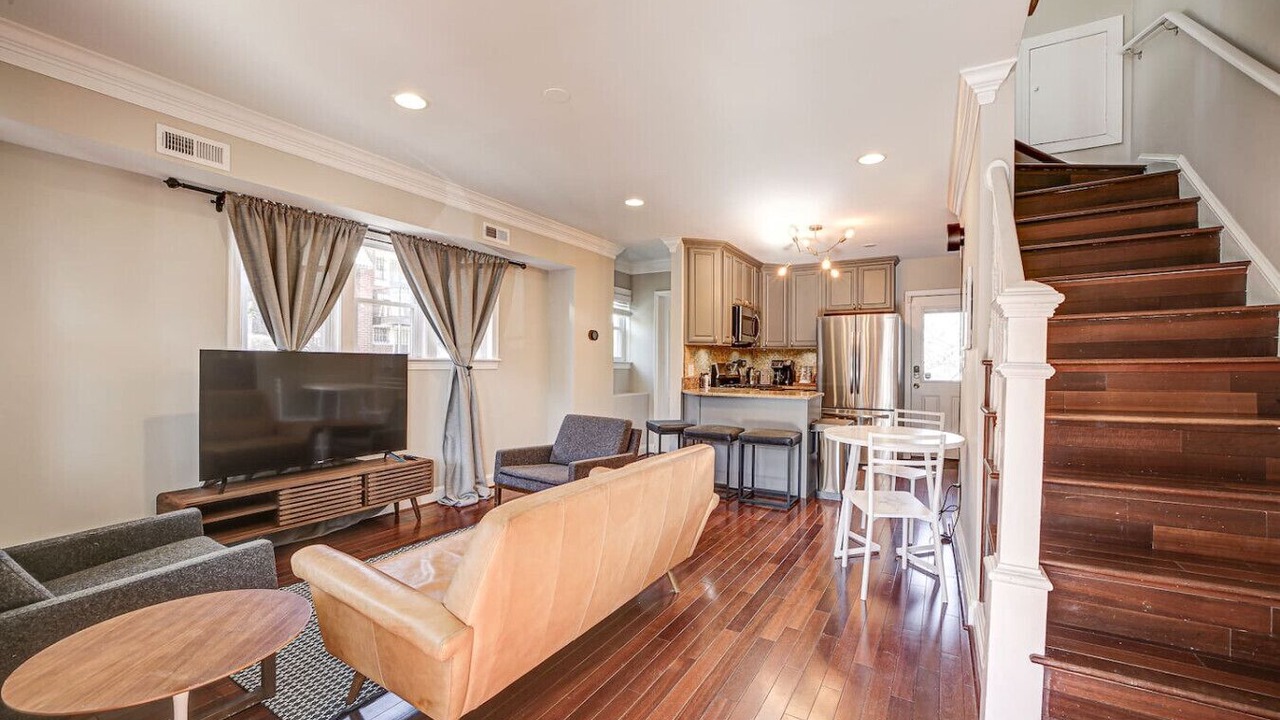 Photo of Livingroom in Eckington