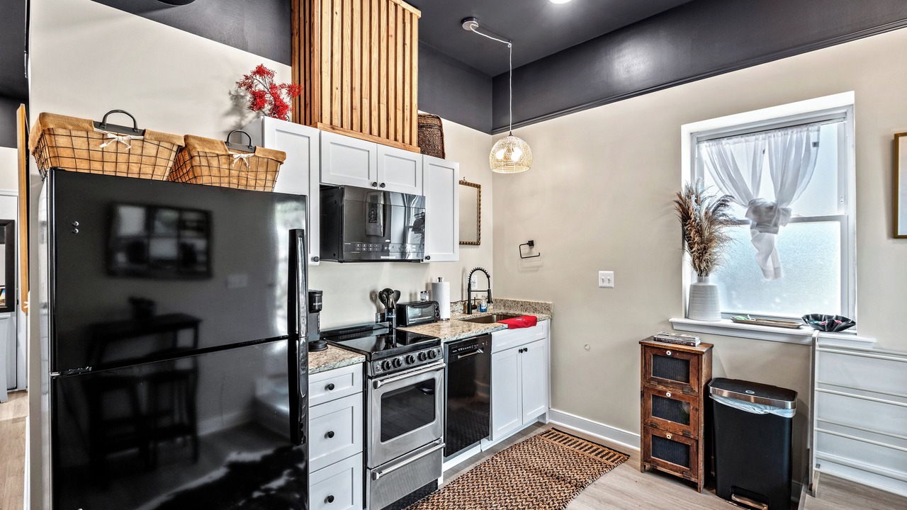 Photo of Kitchen in Issue