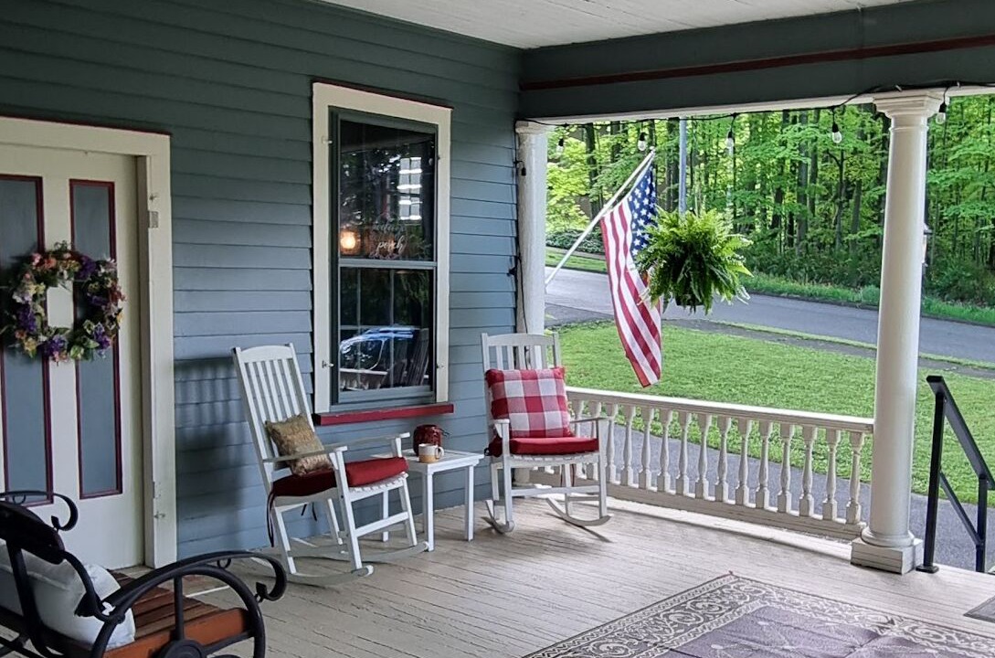 Photo of Patio Balcony in Meadville