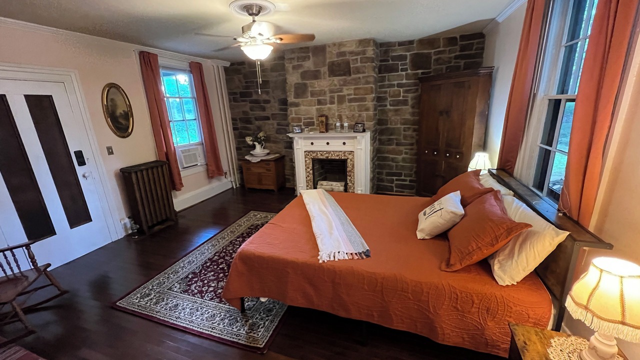 Photo of Bedroom in Meadville