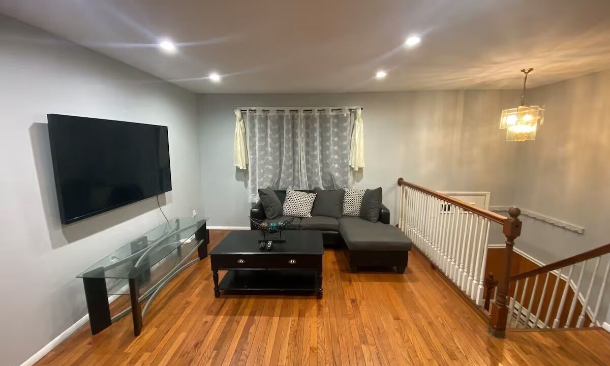 Photo of Livingroom in Easton
