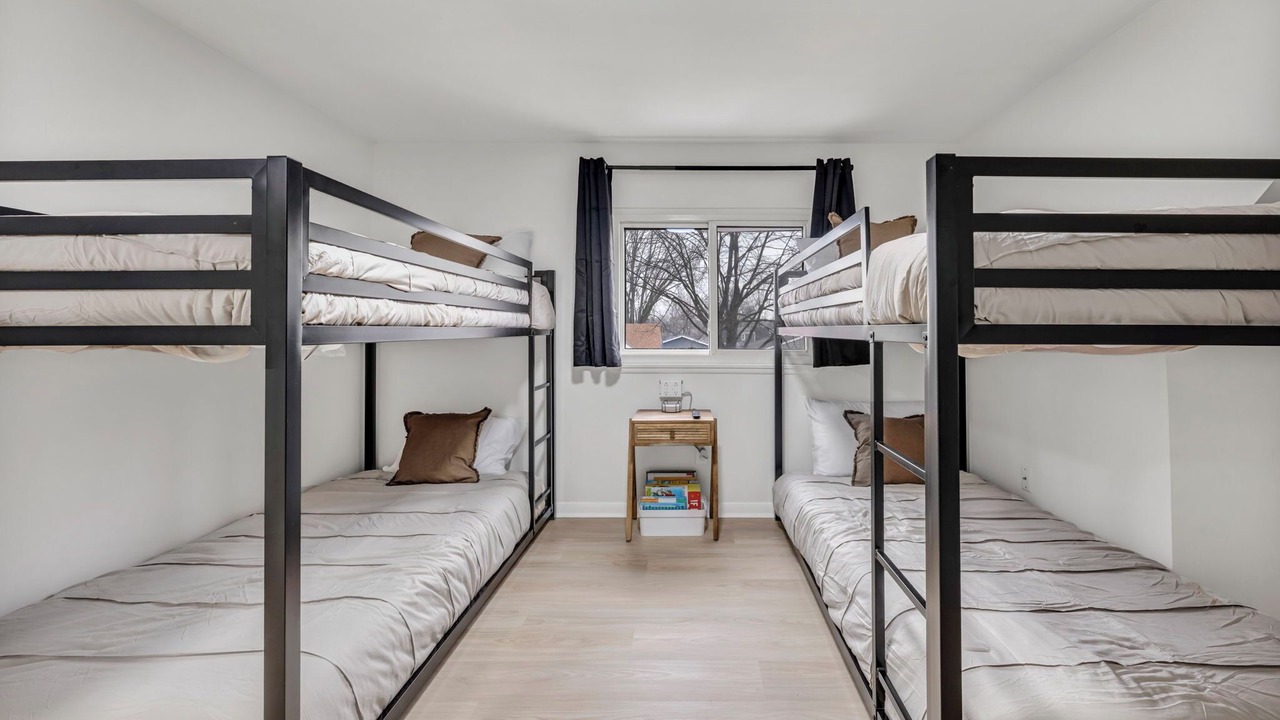 Photo of Bedroom in Berea