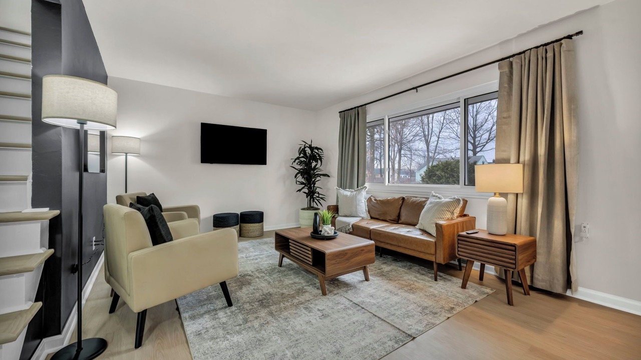 Photo of Livingroom in Berea