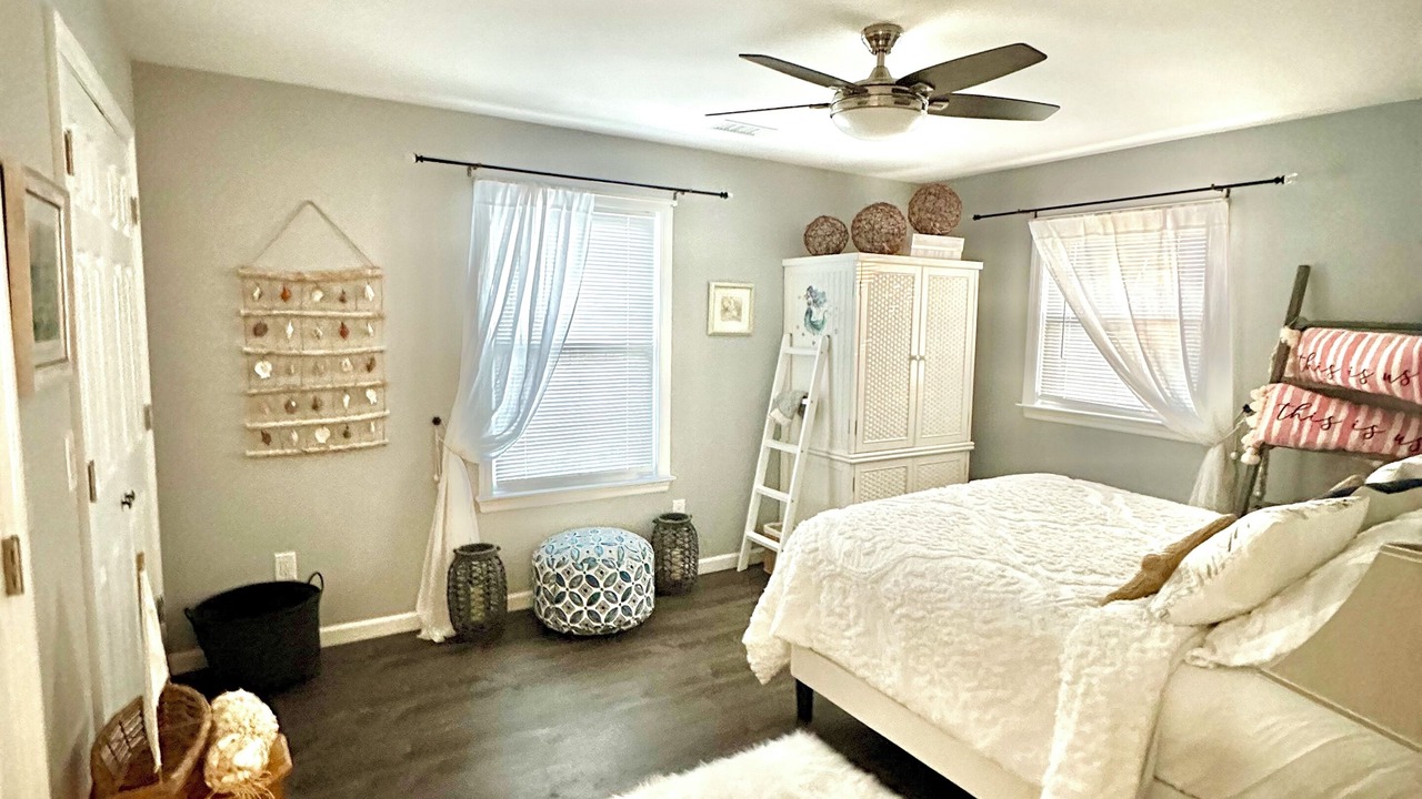 Photo of Bedroom in Mystic Island