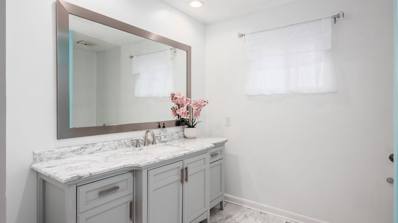 Photo of Bathroom in West Columbus