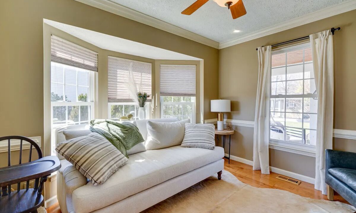 Photo of Livingroom in Lumberton