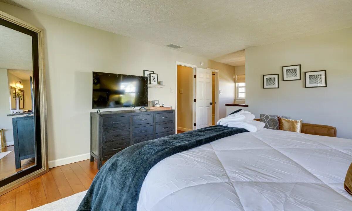 Photo of Bedroom in Lumberton