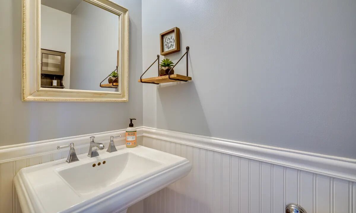 Photo of Bathroom in Lumberton