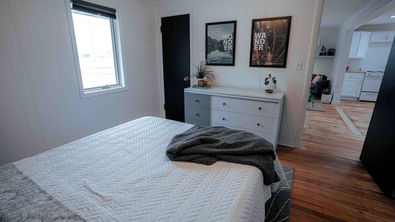 Photo of Bedroom in Orrville