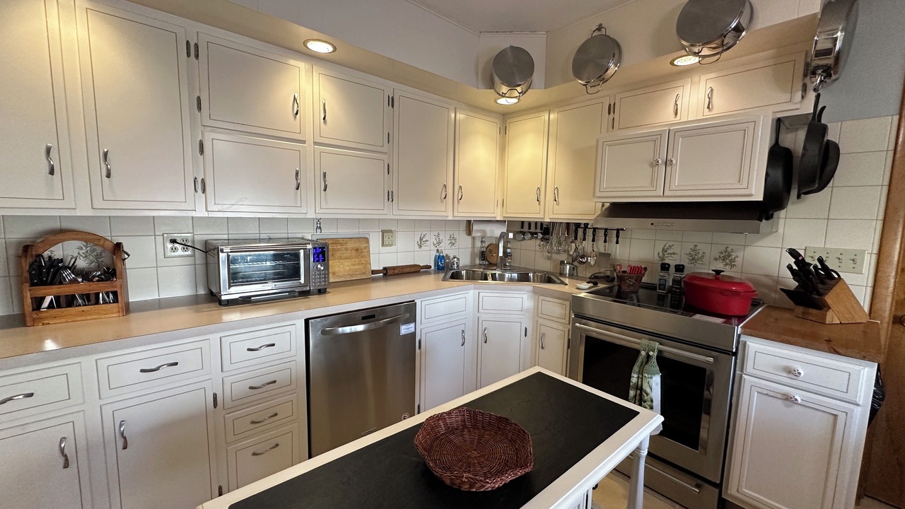 Photo of Kitchen in Palmyra