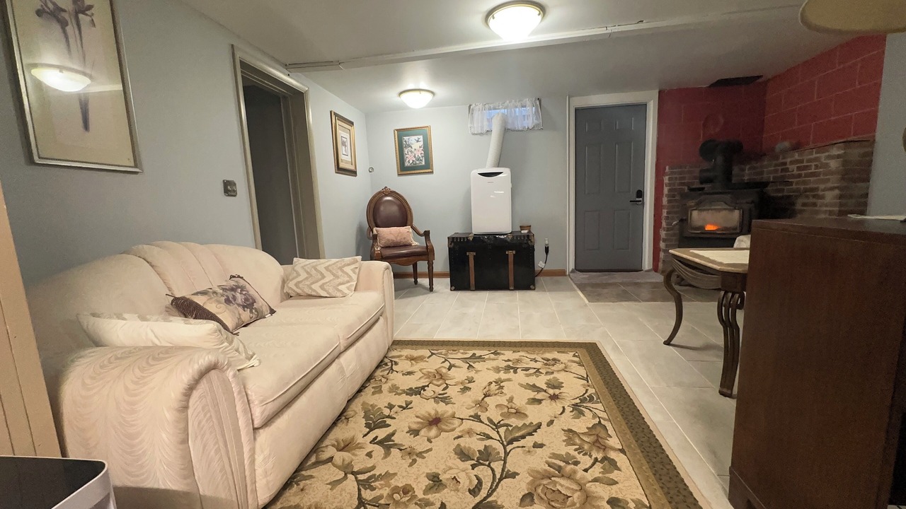 Photo of Livingroom in Palmyra