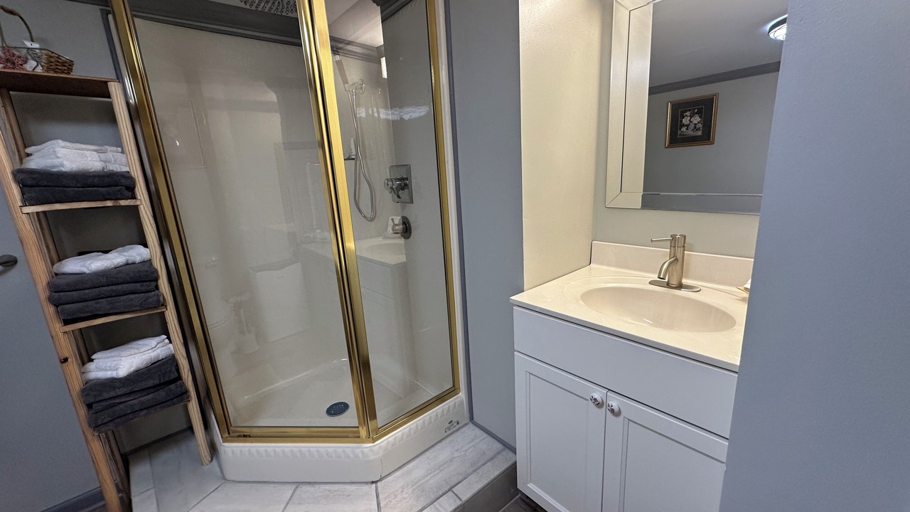 Photo of Bathroom in Palmyra