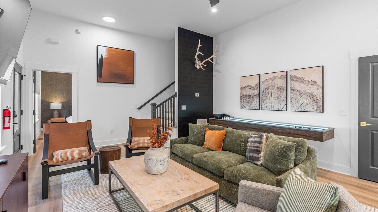 Photo of Livingroom in Red Bank