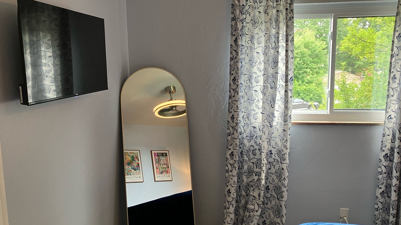 Photo of Bedroom in South Hills