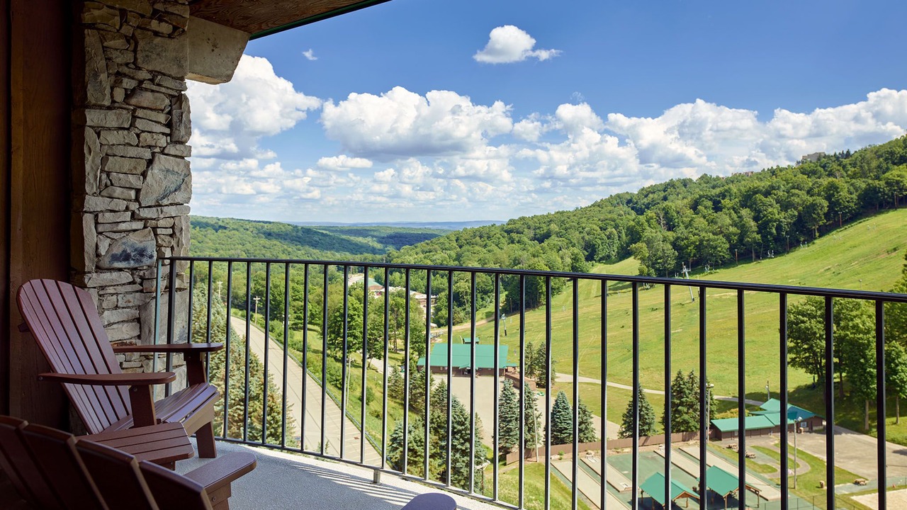 Photo of Patio Balcony in Seven Springs