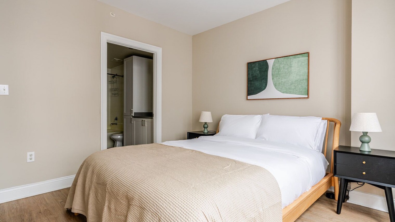 Photo of Bedroom in Chinatown