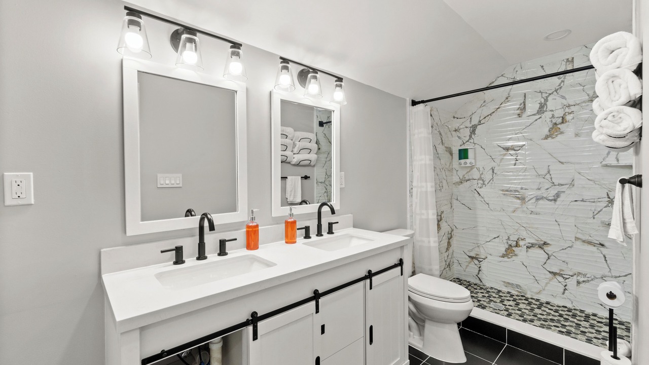 Photo of Bathroom in Constable Hook