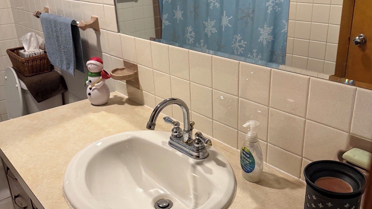 Photo of Bathroom in Punxsutawney