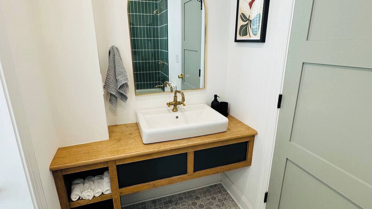 Photo of Bathroom in Brewerytown