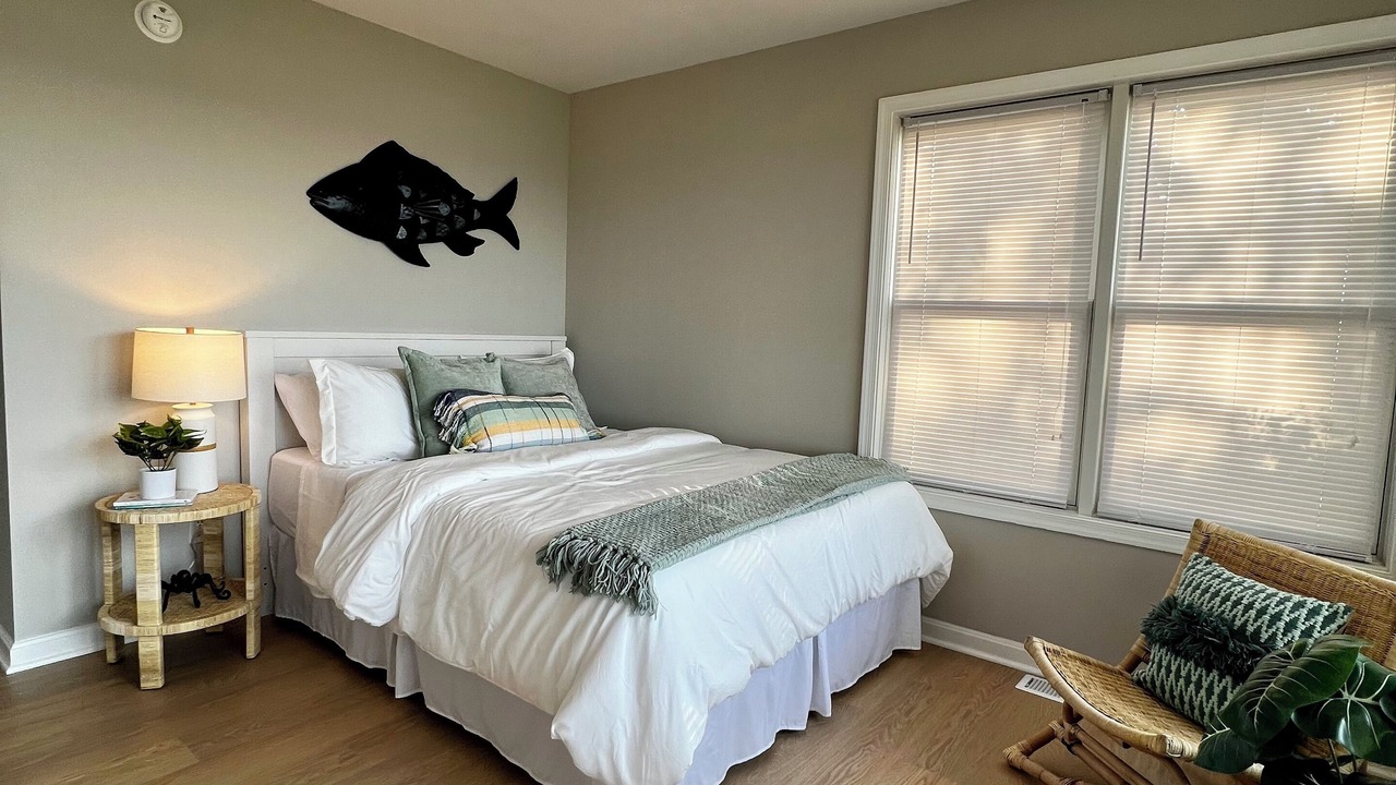 Photo of Bedroom in Grasonville