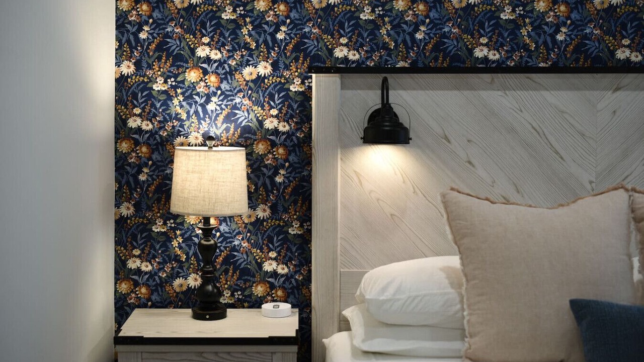 Photo of Bedroom in Lower Lawrenceville