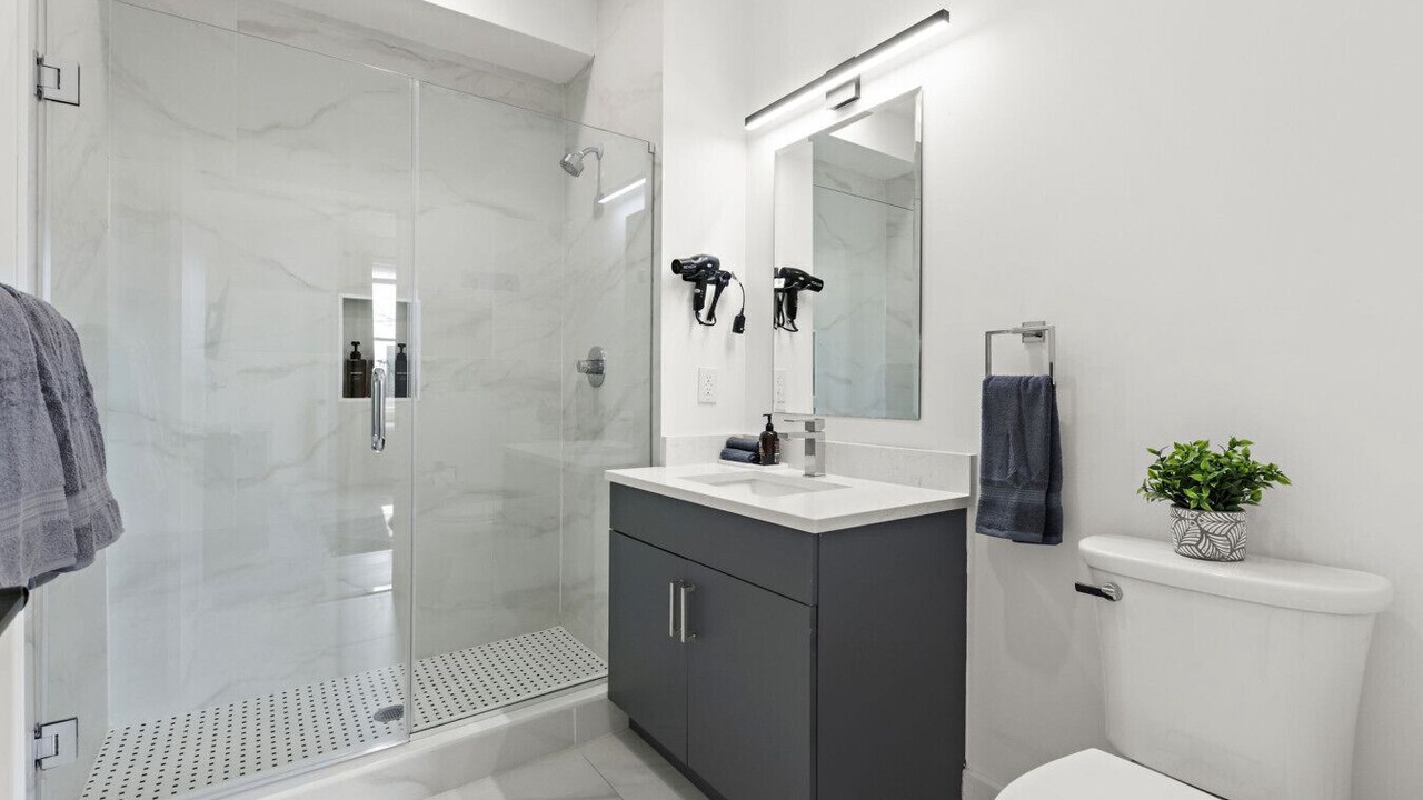 Photo of Bathroom in Bayonne