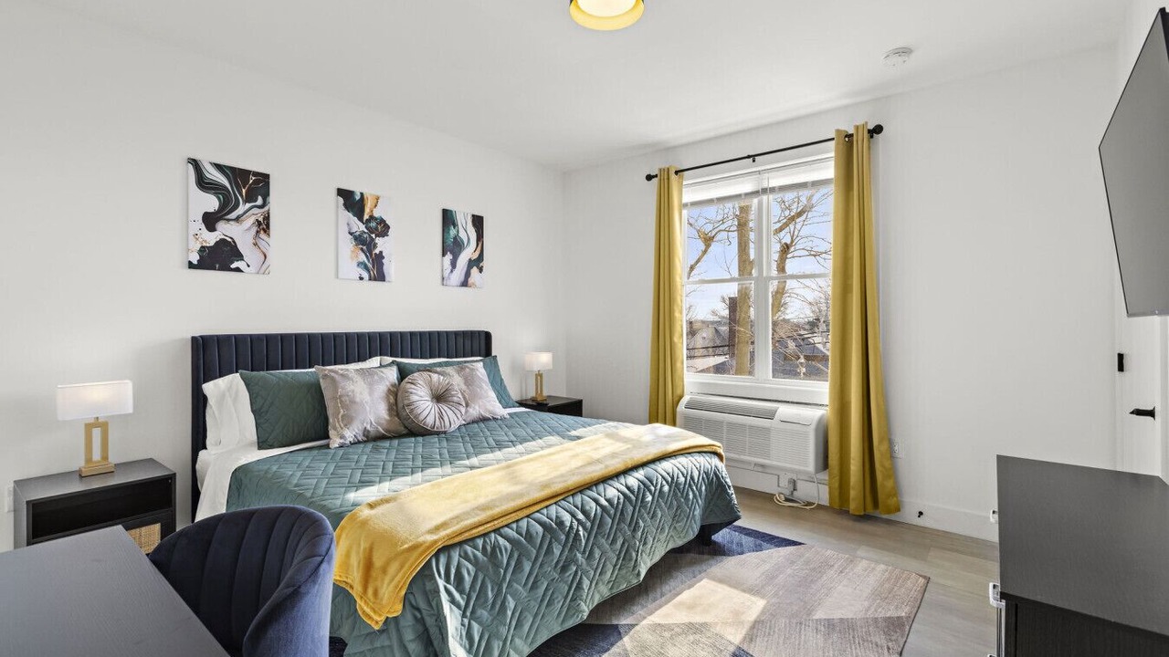 Photo of Bedroom in Bayonne