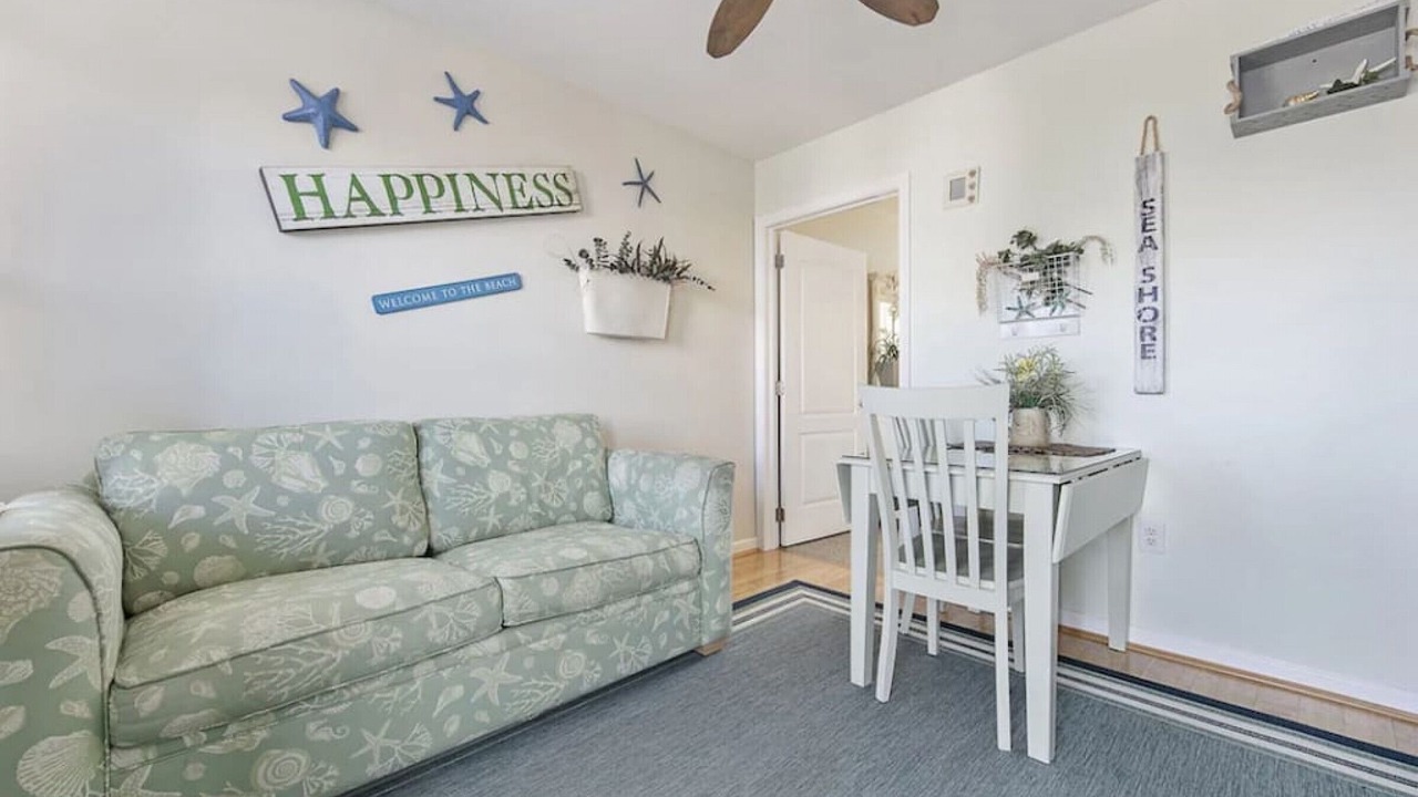 Photo of Livingroom in Beach Haven
