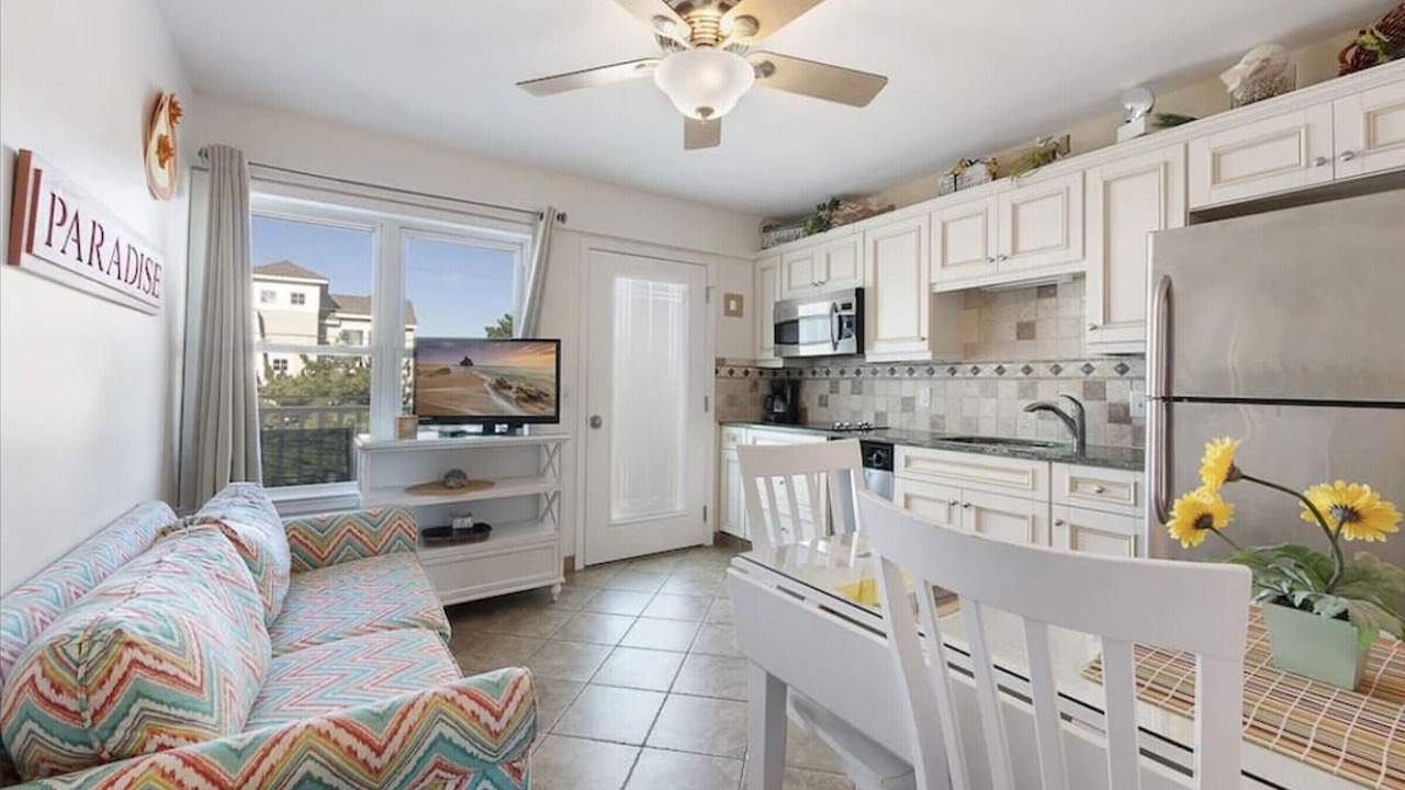 Photo of Livingroom in Beach Haven