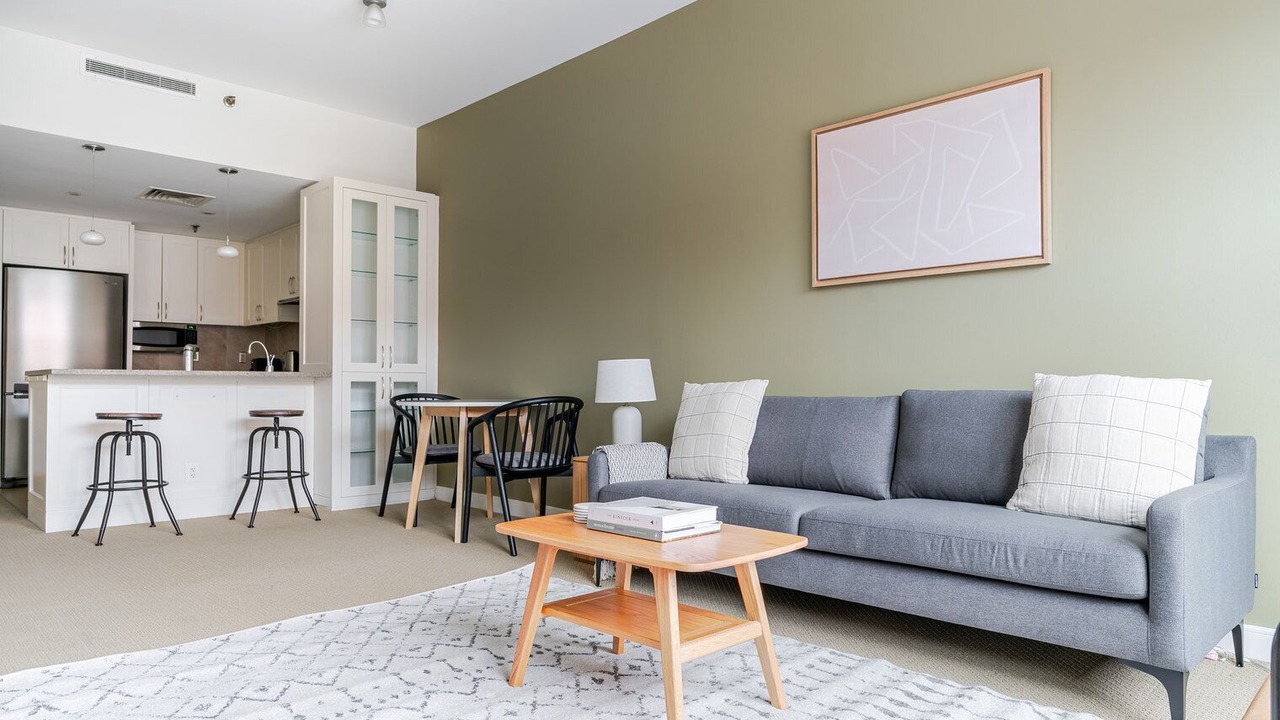 Photo of Livingroom in Penn Quarter