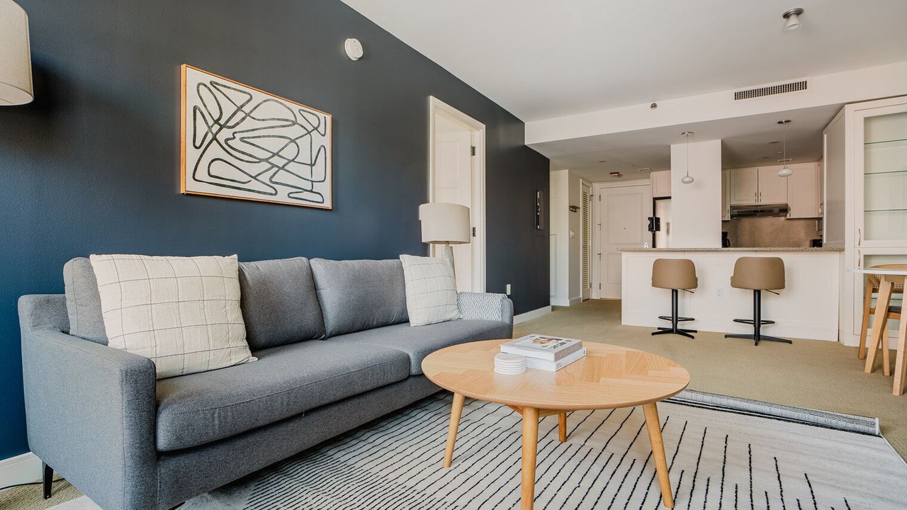 Photo of Livingroom in Penn Quarter