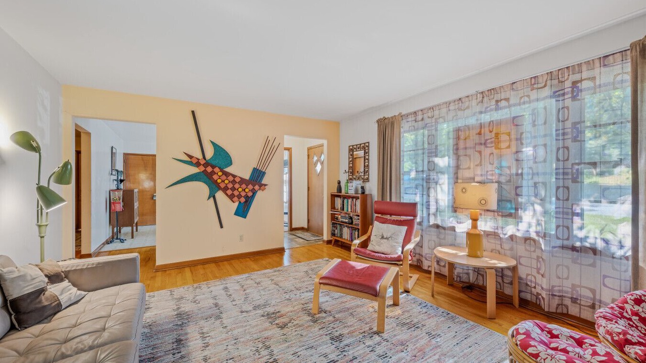 Photo of Bedroom in Berkeley Springs