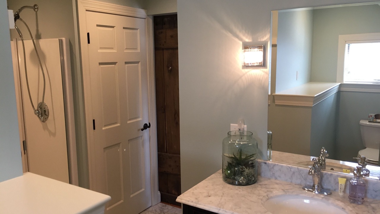 Photo of Bathroom in Steelville