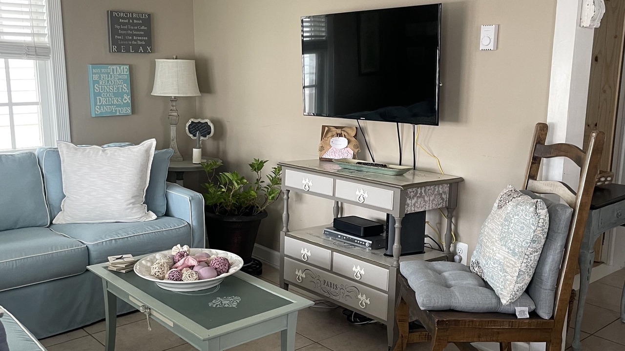 Photo of Livingroom in North End