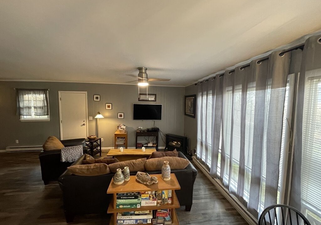 Photo of Livingroom in Naples