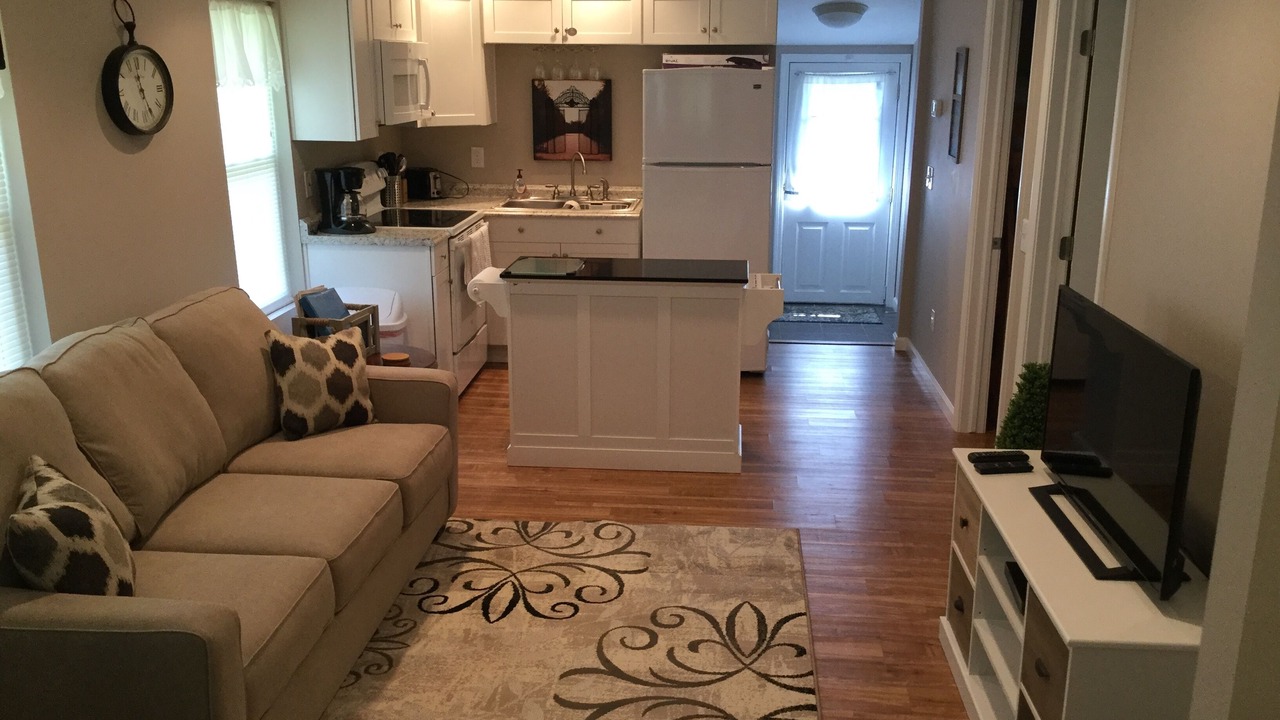 Photo of Livingroom in Geneva-on-the-Lake