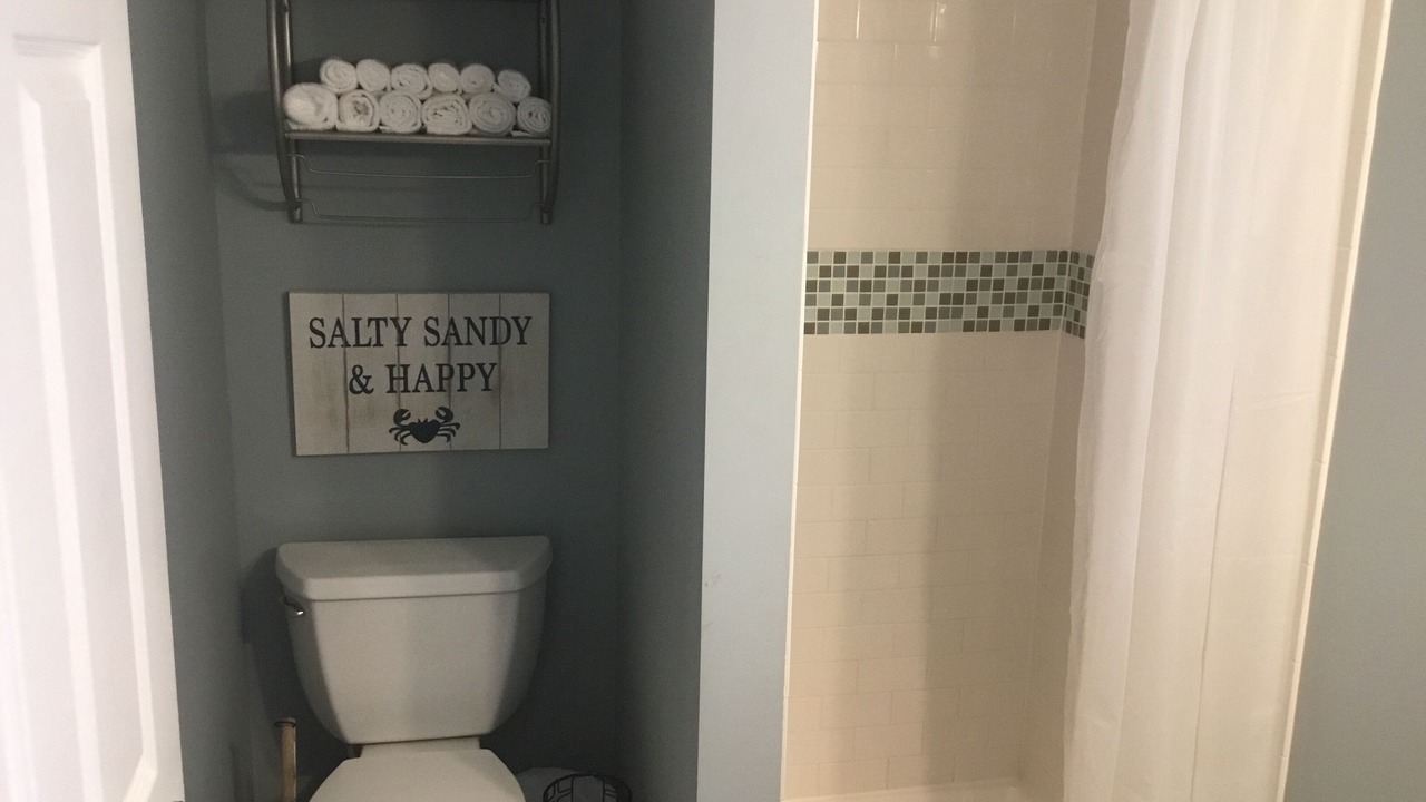 Photo of Bathroom in Geneva-on-the-Lake