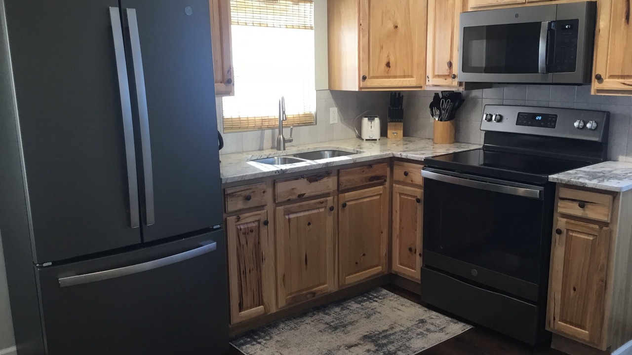 Photo of Kitchen in Geneva-on-the-Lake