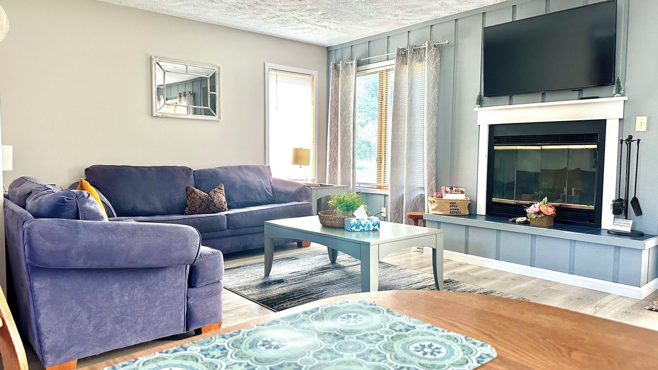 Photo of Livingroom in East Stroudsburg