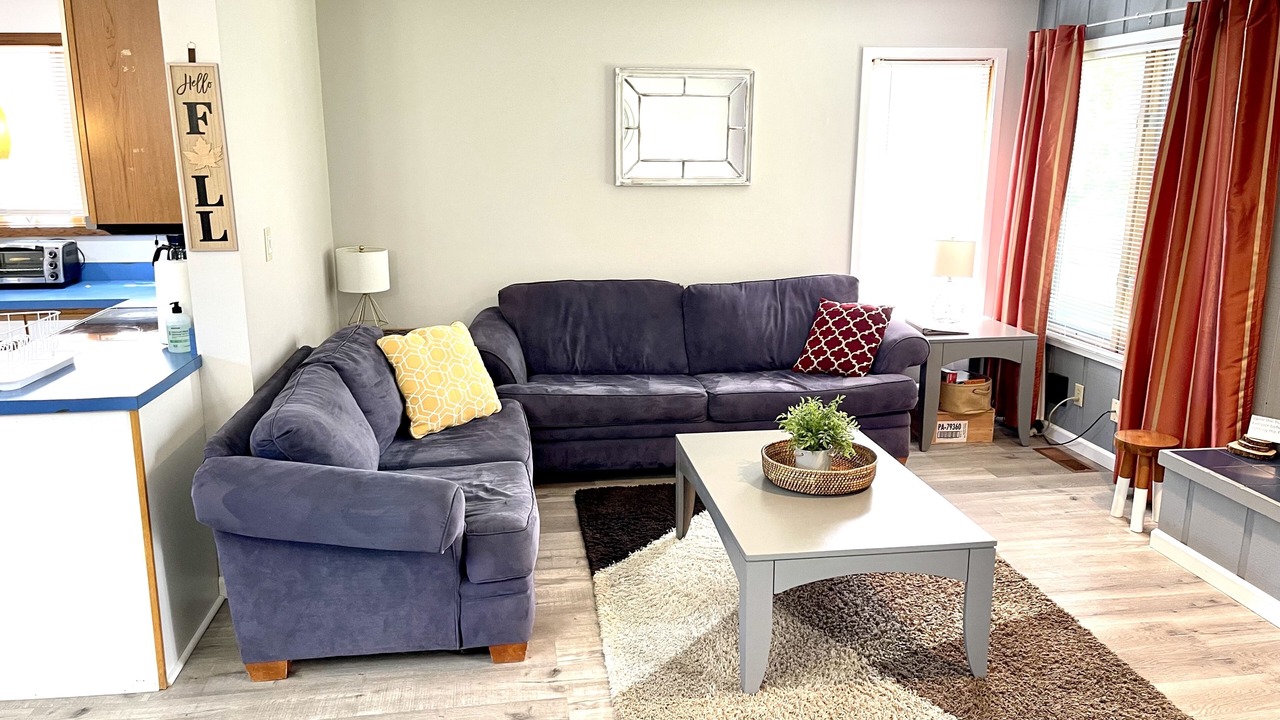 Photo of Livingroom in East Stroudsburg