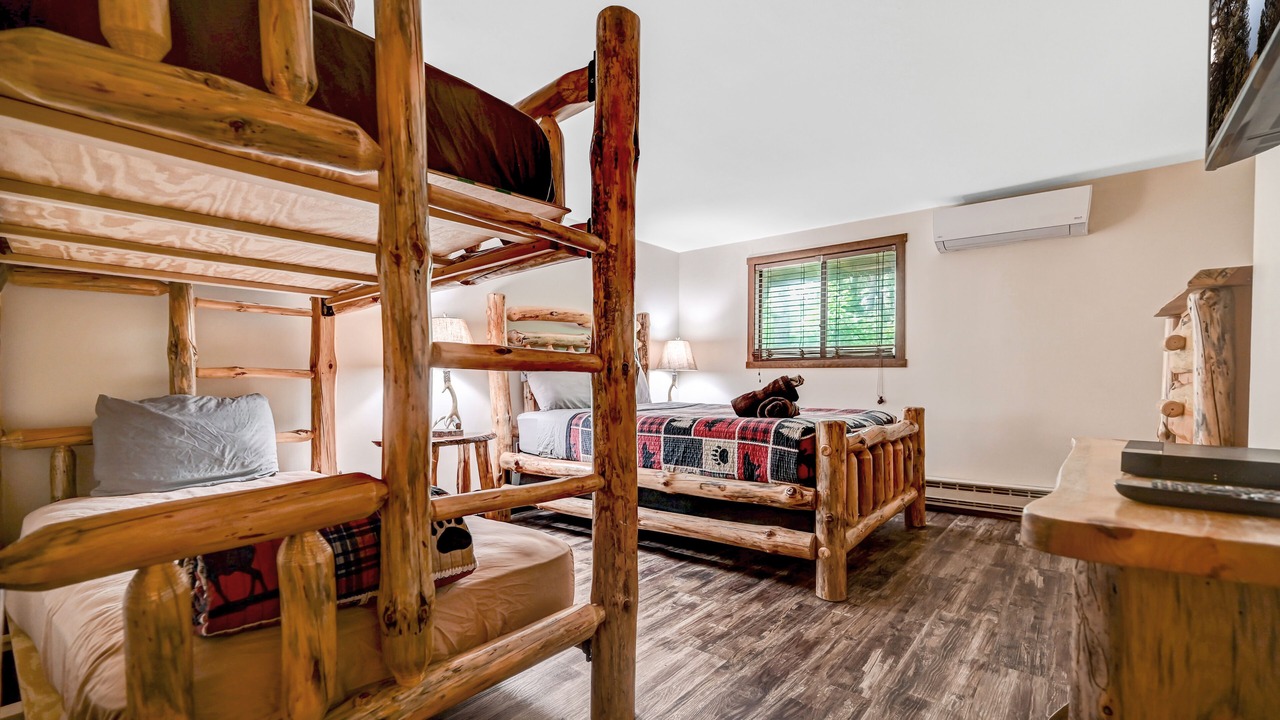 Photo of Bedroom in Village at Camelback