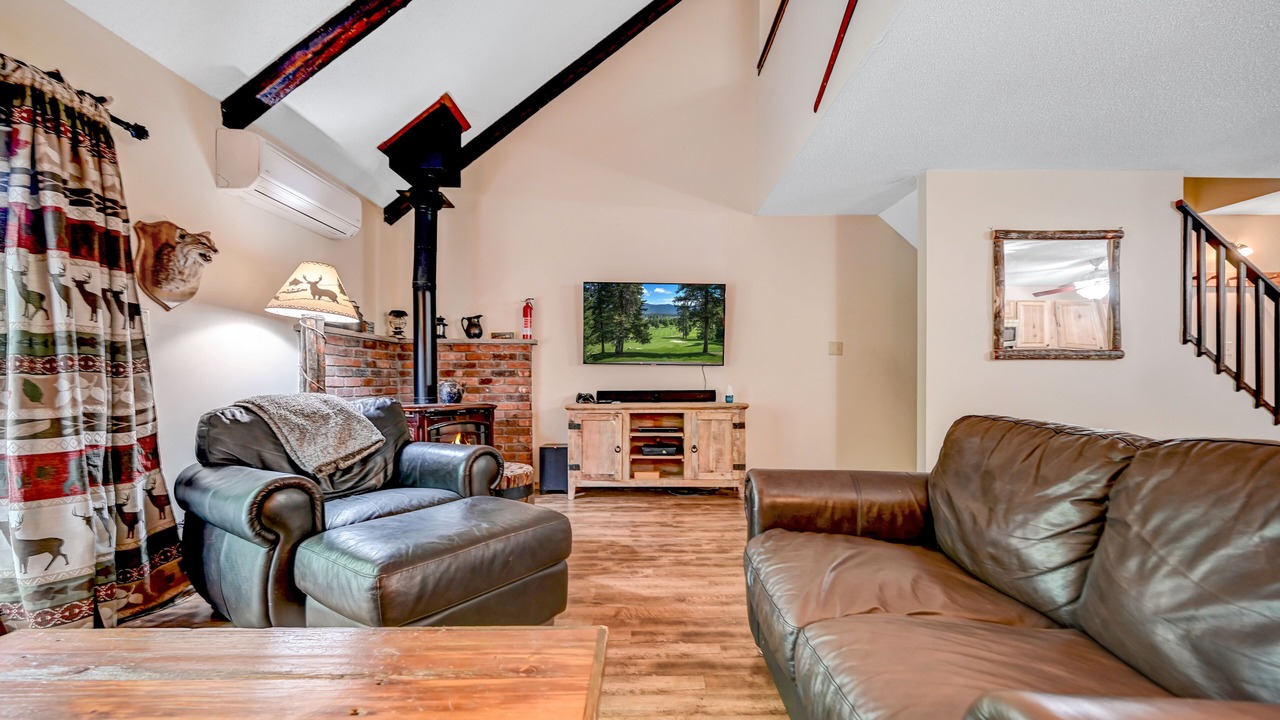 Photo of Livingroom in Village at Camelback