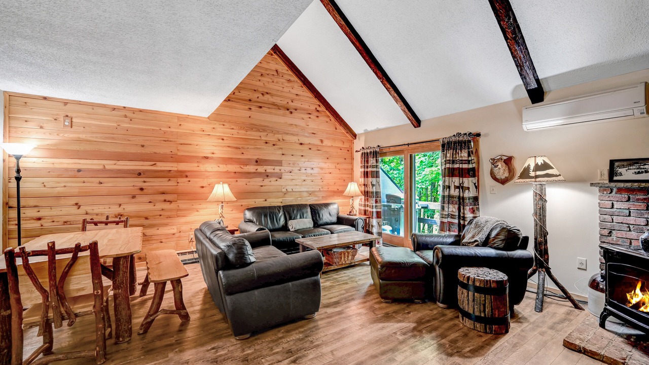 Photo of Livingroom in Village at Camelback