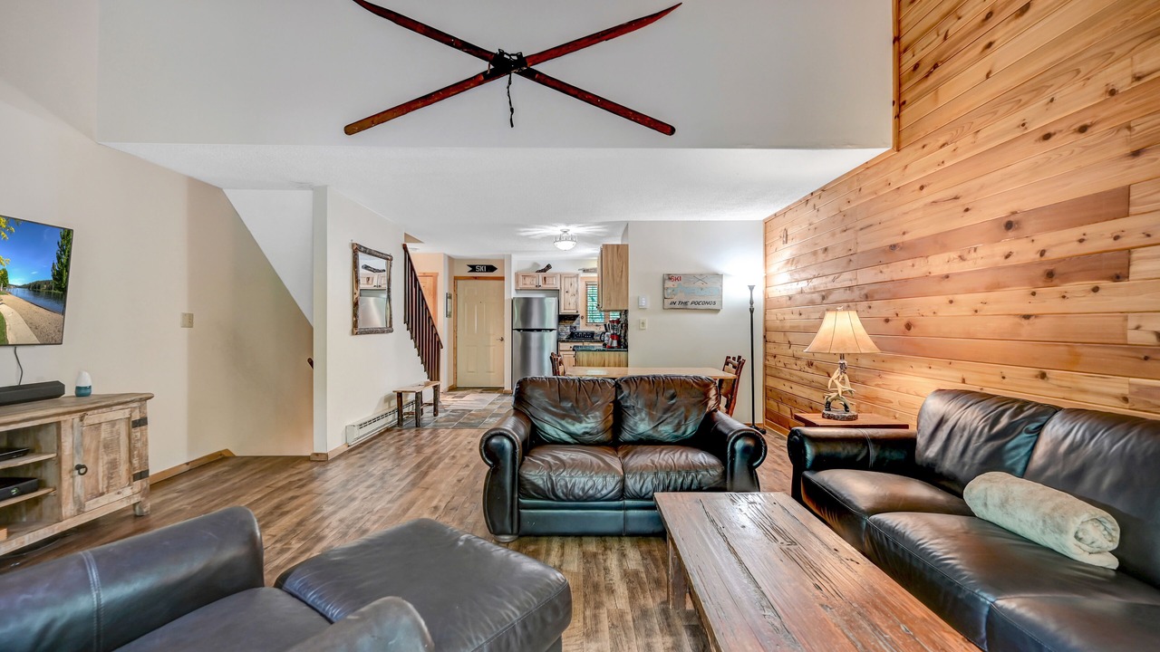 Photo of Livingroom in Village at Camelback