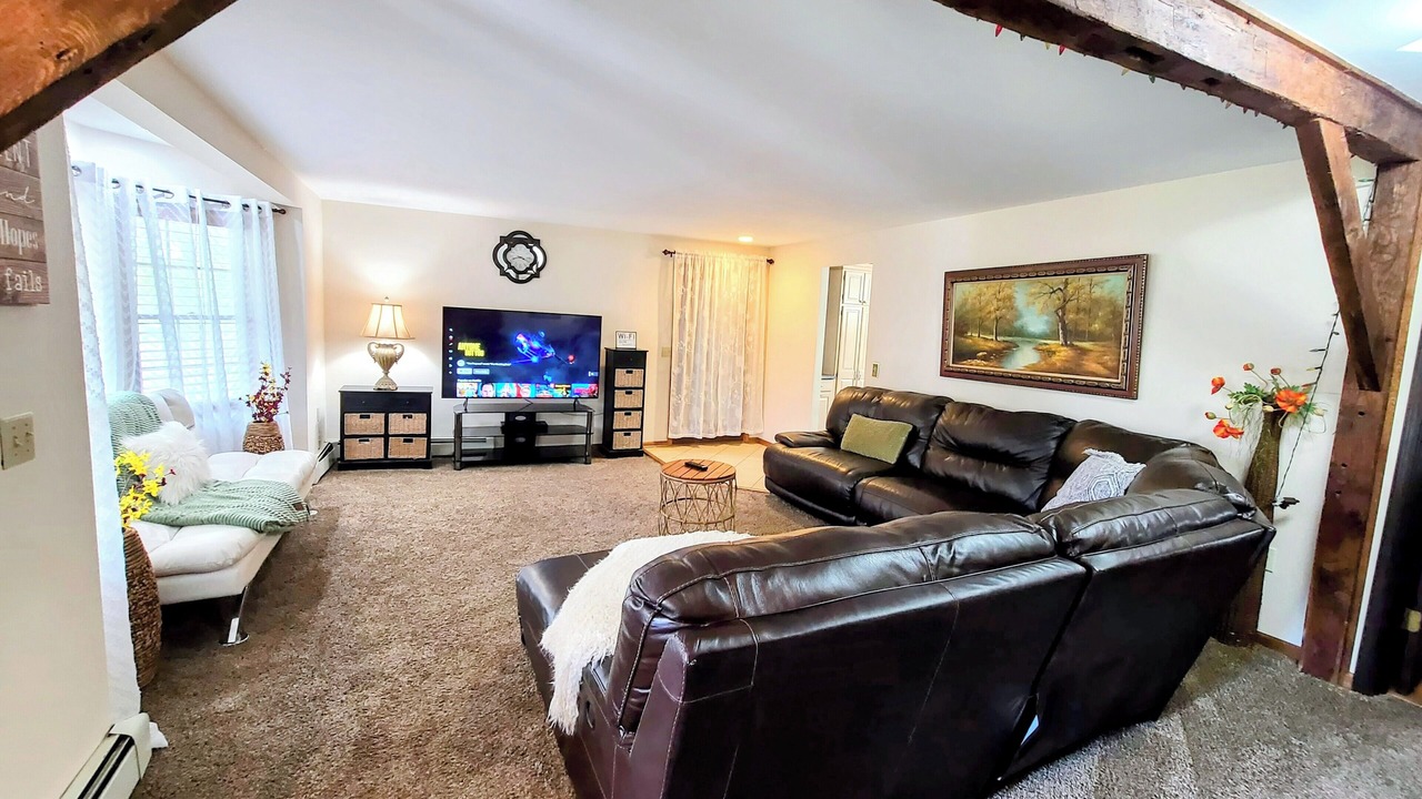 Photo of Livingroom in East Stroudsburg