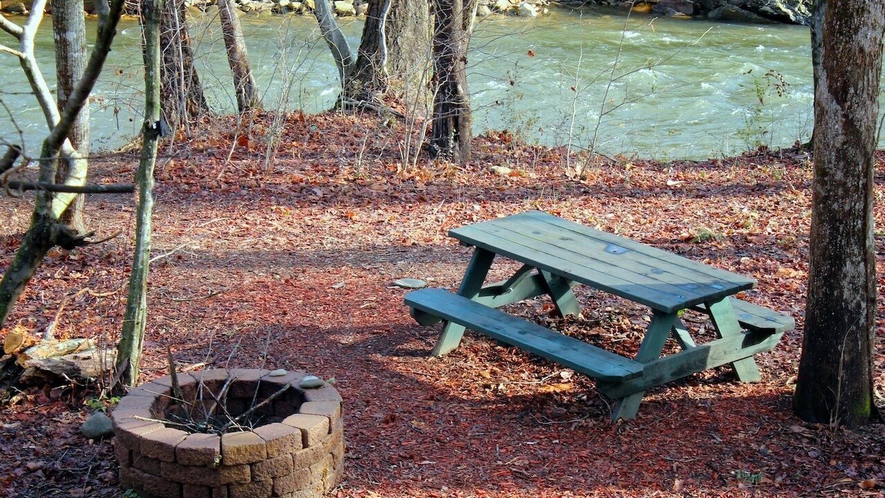 Photo of Others in Helen