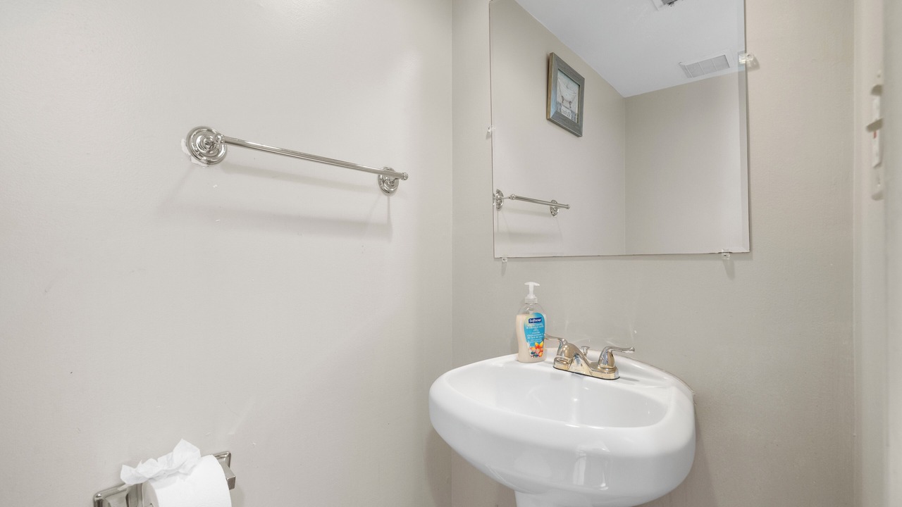 Photo of Bathroom in Montgomery Village