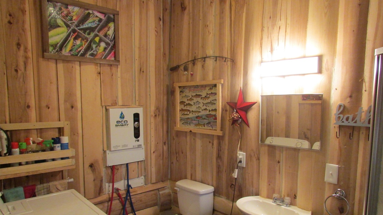 Photo of Bathroom in Hillsboro